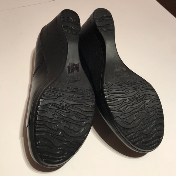 DANSKO WEDGES - Picture 3 of 10